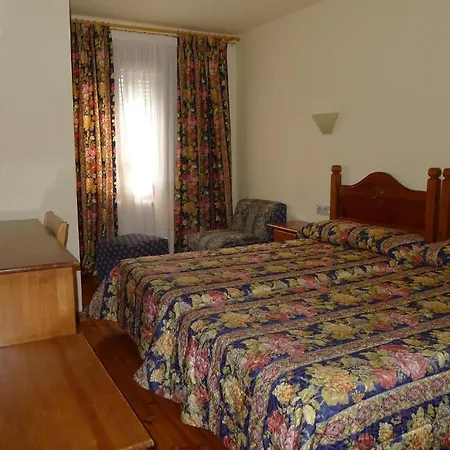 فندق Aero Cerdanya Ca L'eudald